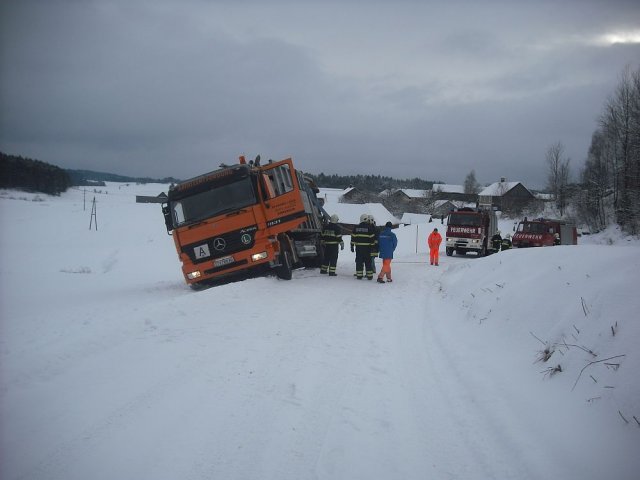 LKW Bergung Schönbichl 2011