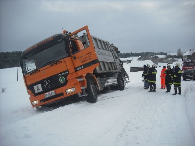 LKW Bergung Schönbichl 2011