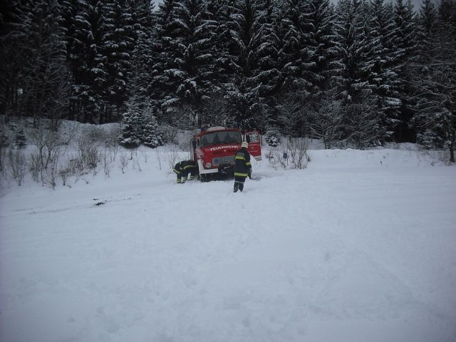 LKW Bergung Schönbichl 2011