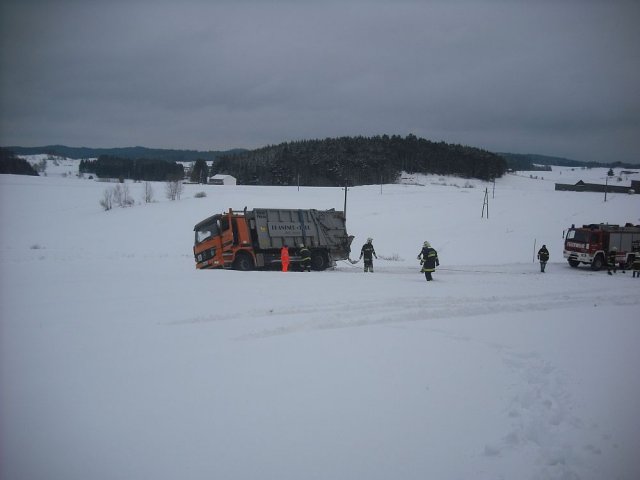 LKW Bergung Schönbichl 2011