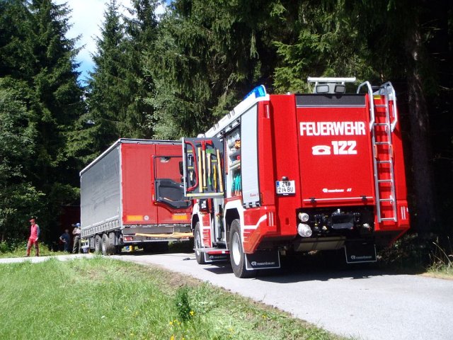 LKW Bergung Schönbichl 2011_2